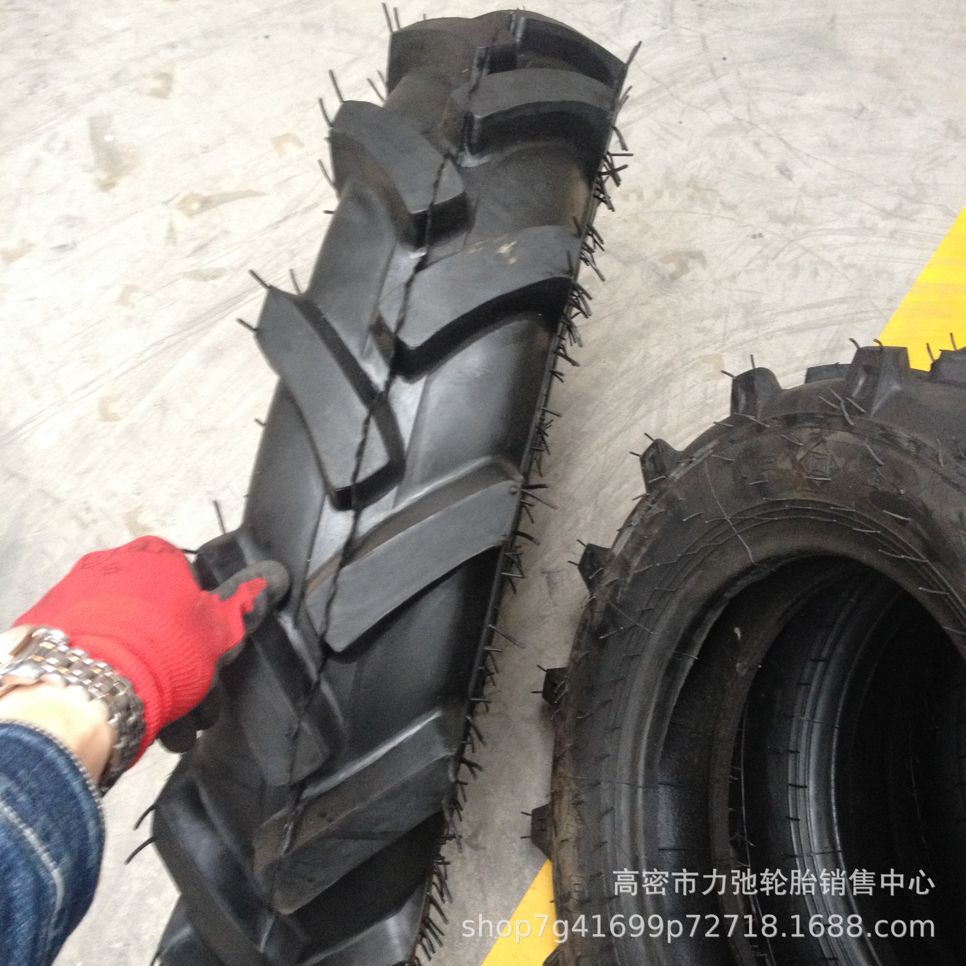 650-16农用轮胎批发人字加深花纹拖拉机轮胎重载厂家现货650-16