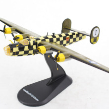 15502 B-24 Liberator��̬�Ͻ�ɻ�ģ��