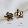 Golden metal fresh accessory with bow handmade from pearl