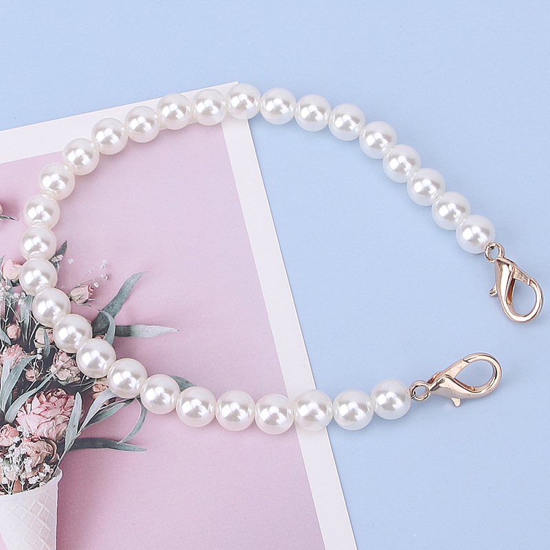 Phone case handmade pearl on chain