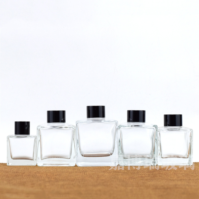 现货100ml香氛精油除臭瓶200ml车载香气扩散150ml玻璃方形香薰瓶