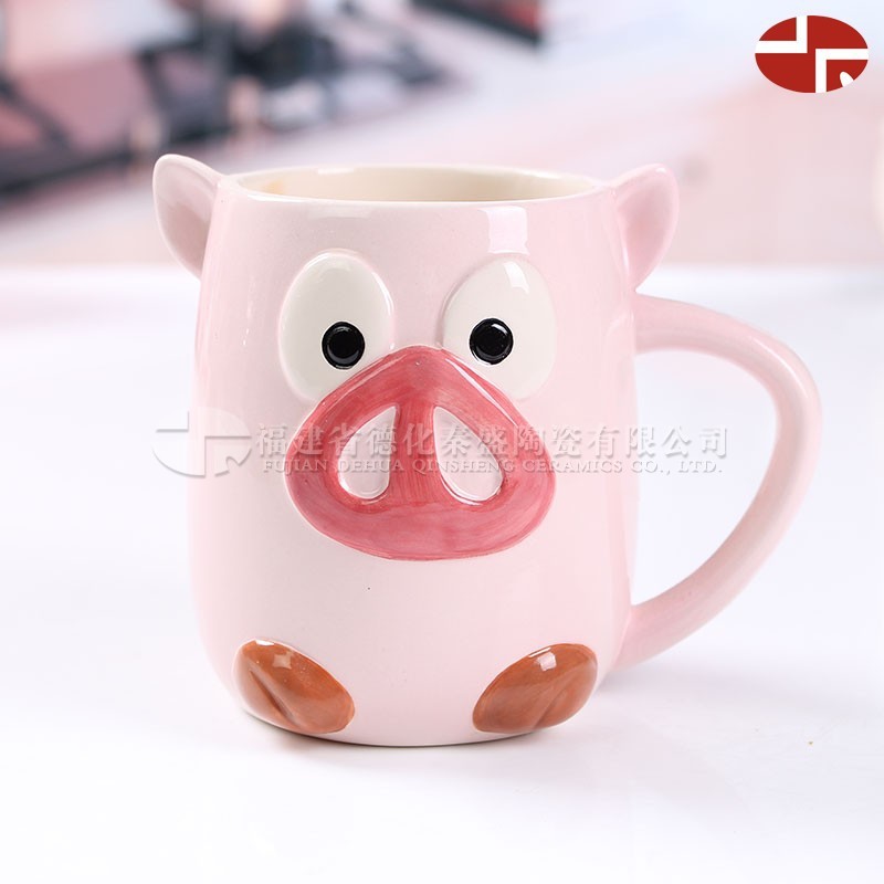 Taza de agua de cerámica de dibujos animados logotipo hogar lindo cerdo taza de regalo creativo taza de agua regalo al por mayor
