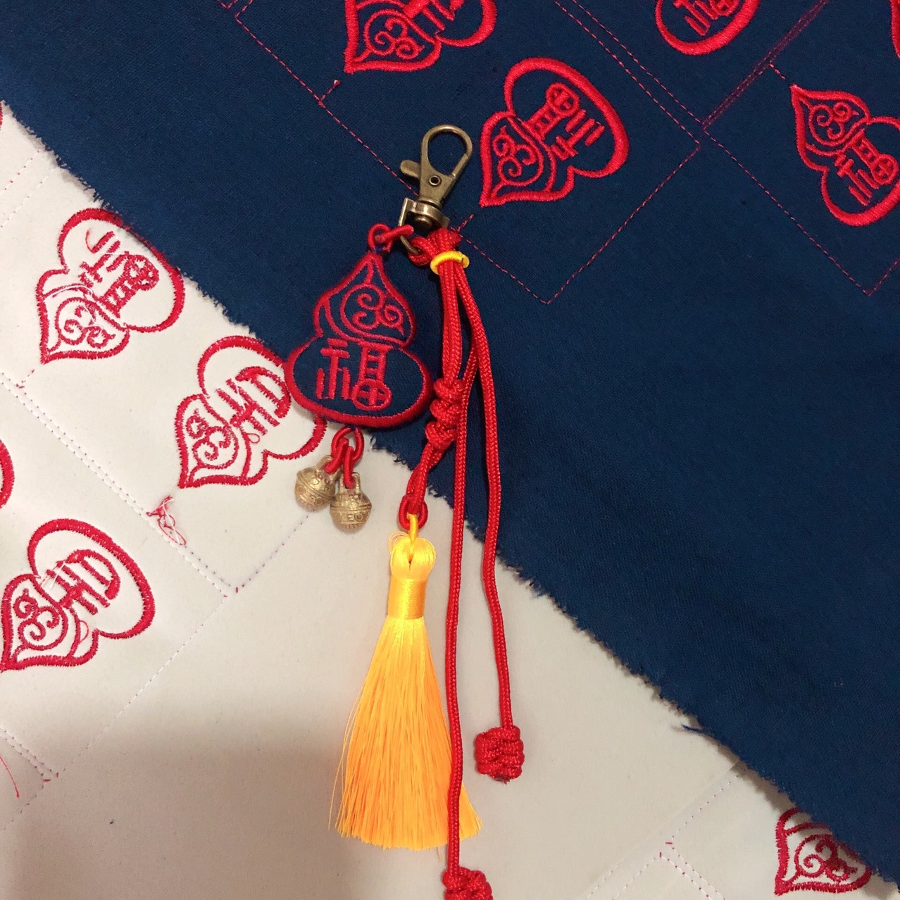 Fanchun bordado grasa Calabaza Jifu palabra Calabaza bolsita Lotus bolsa de tela pieza bordada pequeña Calabaza bolsita pieza de bordado