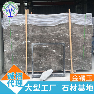 ���ڳнӄe������ʯ�b�޹��̽������ʯ�ı������ذ宐��ƴ��