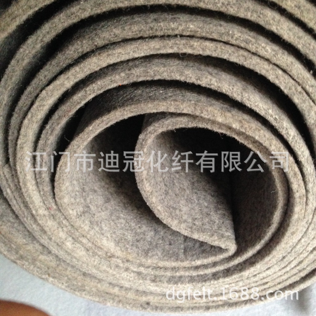 供5MM厚彩色戟绒毛毡布针刺无纺布汽车饰布箱包鞋材13元/码毛毡