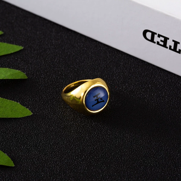 Single ring jade golden color