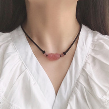 设计师推荐 草莓晶貔貅项链女锁骨链吊坠手链网红ins小众森系轻奢