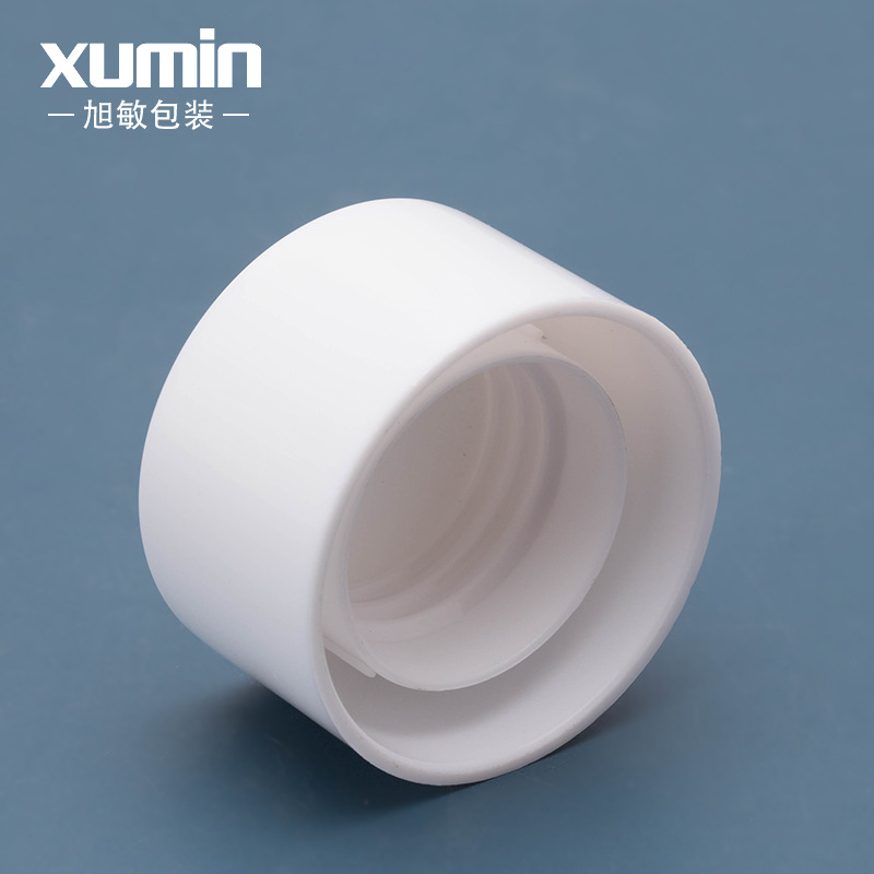Material de embalaje cosmético 100-150ml blanco hombro plano PET botella de tóner 200ml tapa interior puro botella de rocío al por mayor