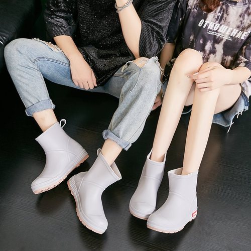 New thick-soled rain boots for women, foreign trade fashionable waterproof anti-slip rain boots for women, wear-resistant outdoor waterproof car wash water shoes for women