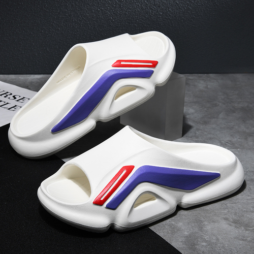 New men's summer slippers with thick soles, anti-slip and wear-resistant, with a 
