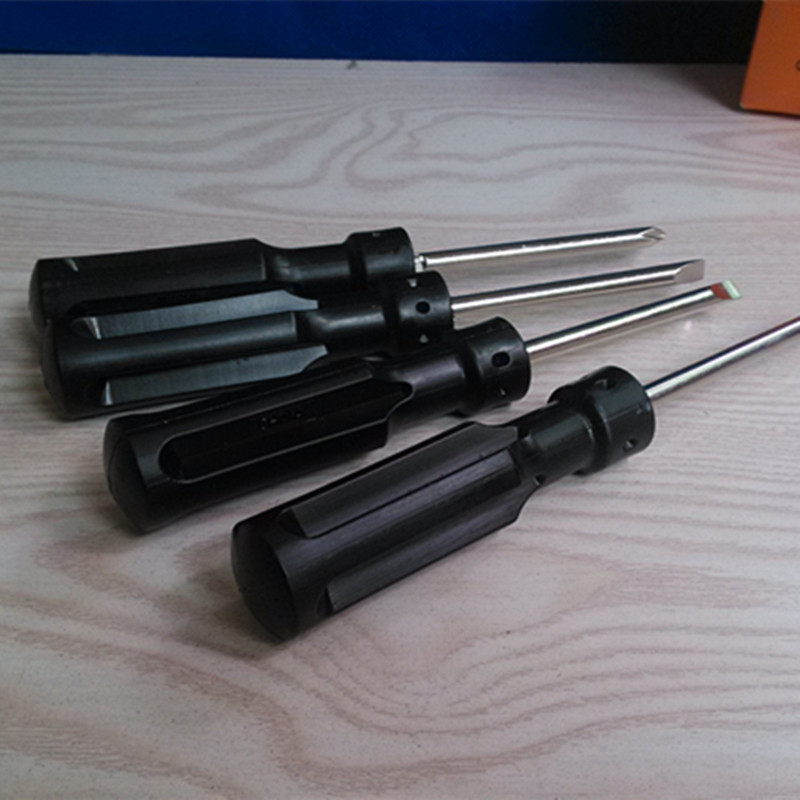 厂家直供镀铬镀锌十字一字两用加硬带铁片杆粗6MM总长170MM螺丝刀