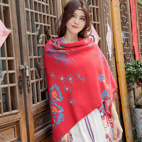 Autumn and winter ethnic style thickened oversized shawl Tibet Qinghai Chaka Salt Lake travel warm retro scarf cloak for women