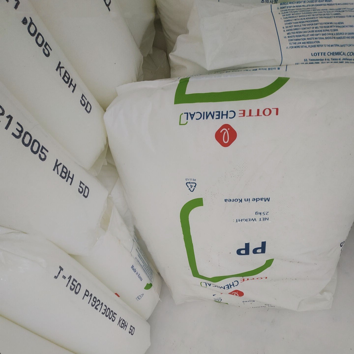 韩国乐天化学PP J-150 高刚性高强度pp 均聚物家庭用品聚丙烯原料