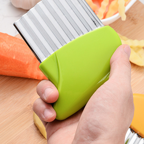 Creative Mini Stainless Steel Potato Cutting Wavy French Fries Cutting Kitchen Gadgets Multifunctional Vegetable Cutter