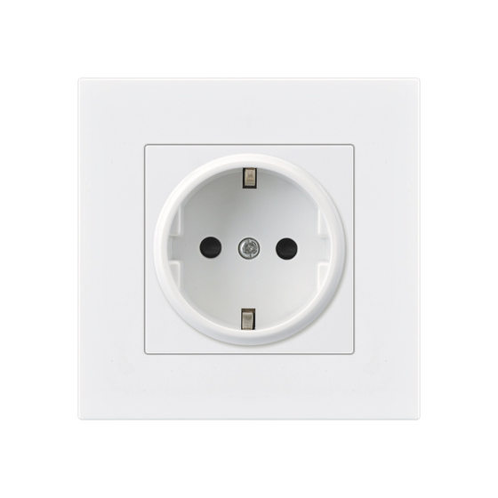 International cross-border 16A French socket with USB French standard panel German European standard power plug French PC white South Korea