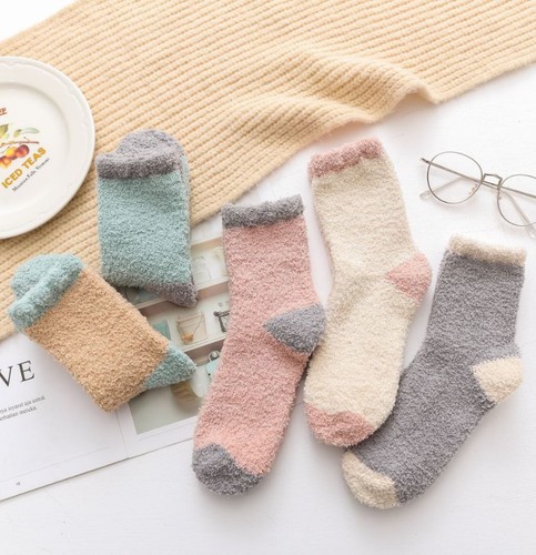 Socks women's coral velvet winter towel home thickened sleeping snow floor socks mid-calf socks half velvet socks wholesale