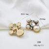 Golden metal fresh accessory with bow handmade from pearl