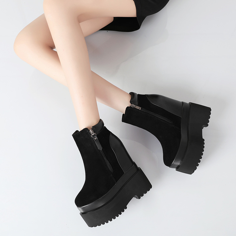Boot nữ cổ thấp da lộn gót siêu cao 16 cm đế dày tăng chiều cao — Lót lông đen
