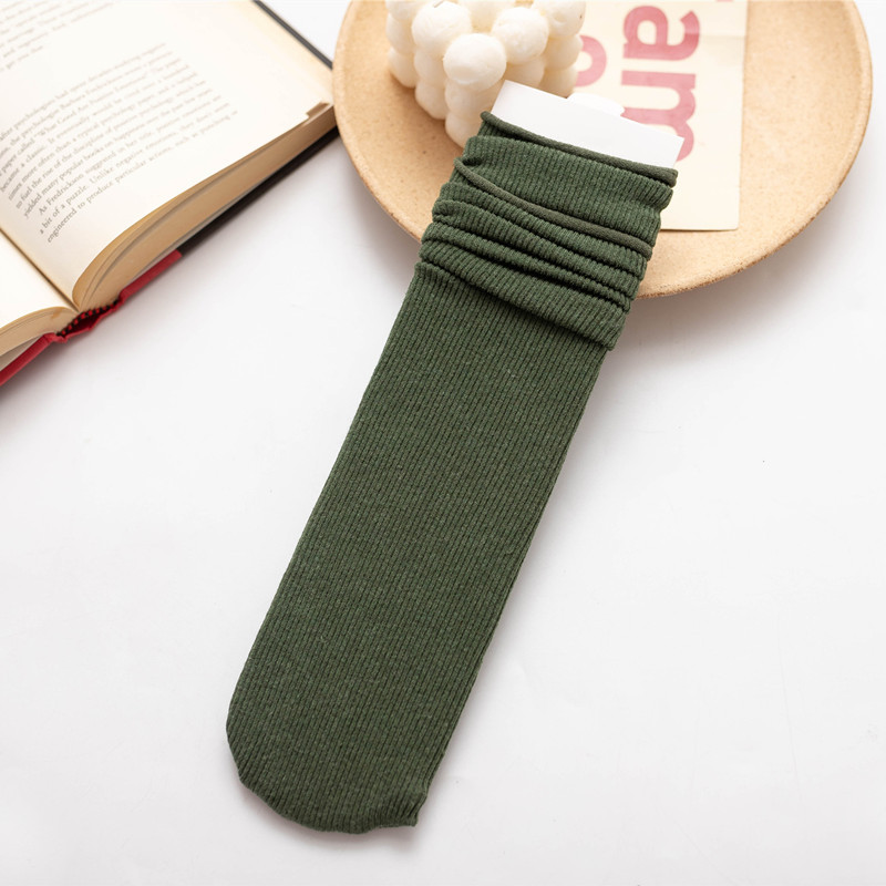 Calcetines de pila para mujer Otoño e Invierno gruesos de Cachemira delgada a rayas de color sólido calcetines de media pantorrilla de corte suelto curling calcetines de confinamiento de mujeres embarazadas