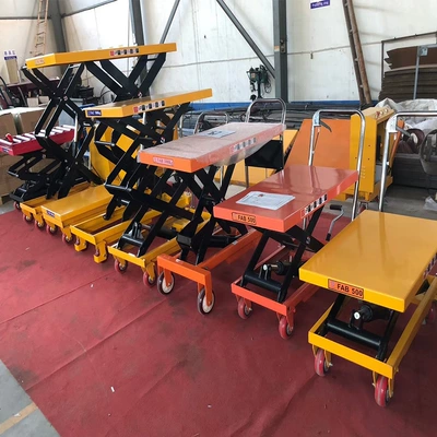 lifting car – Avtomobil fırlanan platformaları