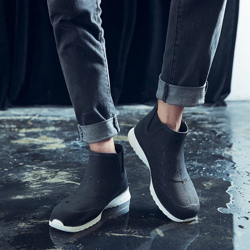 European and American style short-tube rain boots for men, trendy waterproof and non-slip couples outdoor fishing shoes, soft-soled rubber shoes, water-discharging car wash rain boots