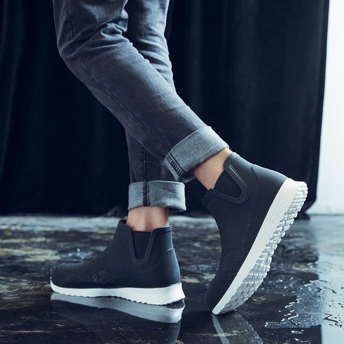 European and American style short-tube rain boots for men, trendy waterproof and non-slip couples outdoor fishing shoes, soft-soled rubber shoes, water-discharging car wash rain boots