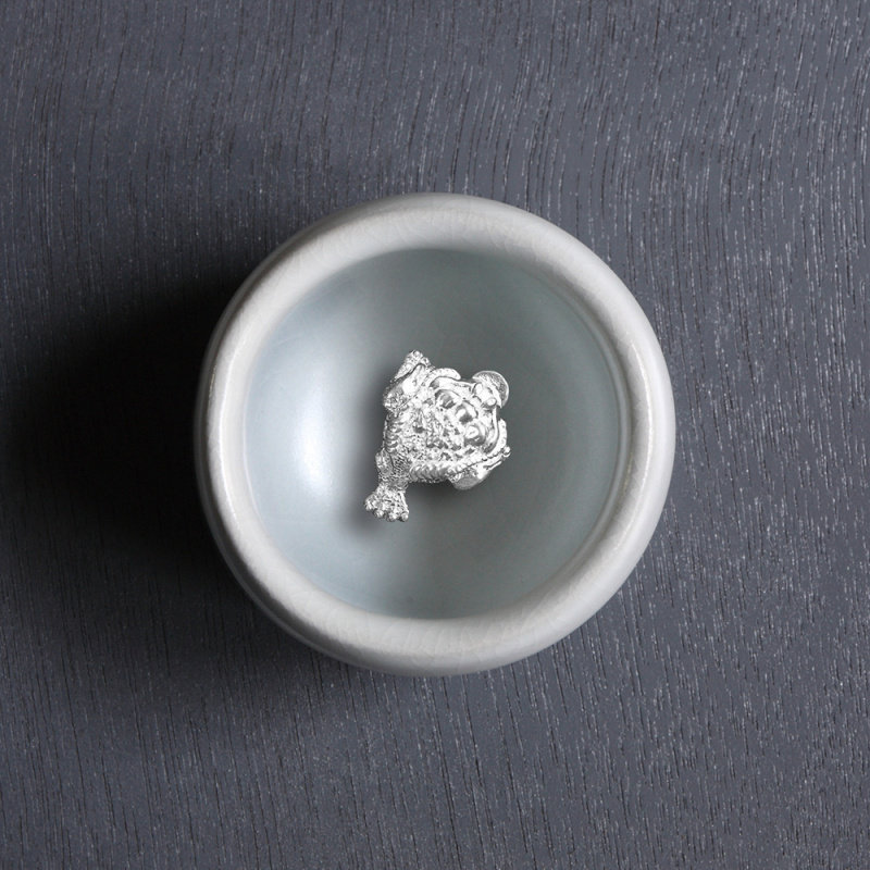 루 킬른 젠 사일런트 황금 두꺼비