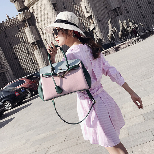  Cross-Border New Arrival Bags: Luxurious Litchi-Grain Platinum-Plated Handbags, Stylish Large Shoulder Bags, and Chic Bridal Kelly-style Women's Purses