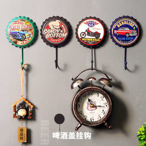 Manufacturer wholesale retro wine bottle cap hooks, home wall crafts, decorative pendants, creative hooks