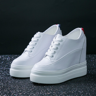 ��ƤС��Ь11���׺��2025�����¿�������n��ٴ��ɸ�Ь���eŮЬ