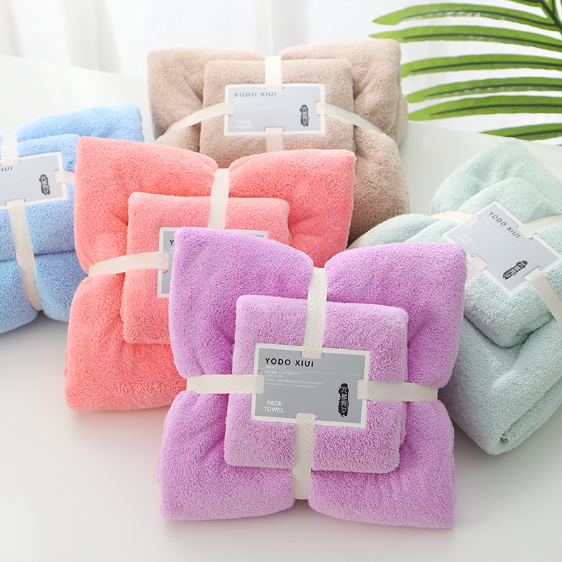 Soft coral bath towel for home use