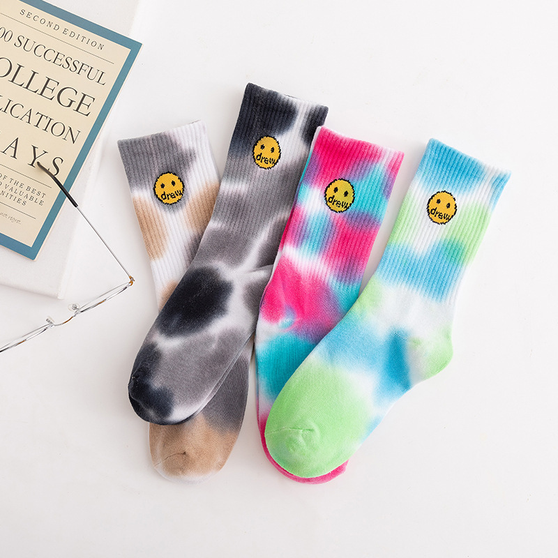 Trendy Brand Draw Bieber Same Style Tie-Dye Smiley Face Trendy Socks for Men and Women Street Cotton Socks Fashionable All-Match Sports Socks Trendy Brand Draw Bieber Same Style Tie-Dye Smiley Face Trendy Socks for Men and Women Street Cotton Socks Fashionable All-Match Sports Socks