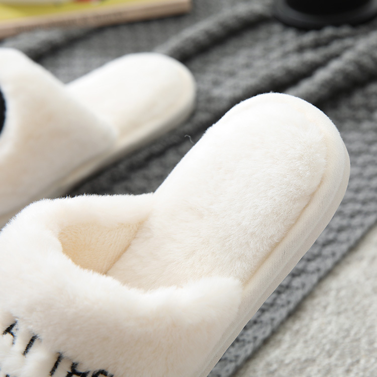 Nuevas pantuflas de algodón de estilo moderno para parejas, para mujer, para uso doméstico en otoño e invierno, antideslizantes, cálidas y acogedoras, de felpa, para hombre, cómodas.