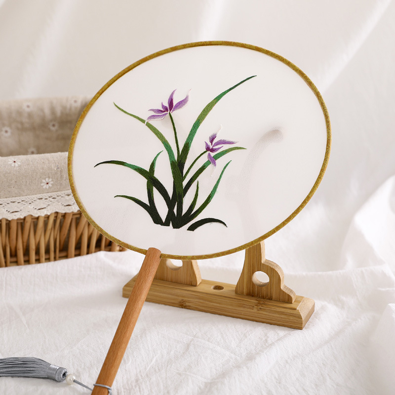 Ventilador de bordado DIY antiguo ventilador hecho a mano de loto Suzhou bordado adulto principiante paquete de material