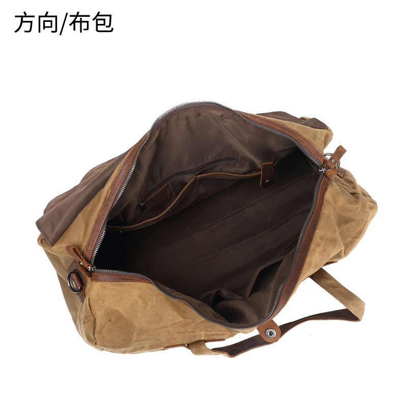 Retro travel bag