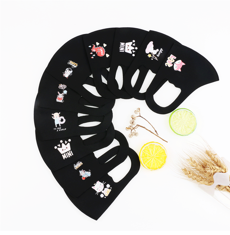 Máscara negra para hombres y mujeres Celebridad de Internet mismo estilo a prueba de sol transpirable lavable válvula de respiración de algodón dibujos animados para niños máscara a prueba de sol