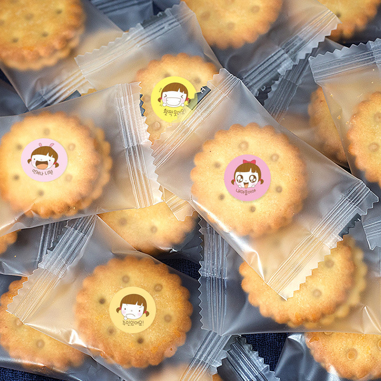 Linda niña pegatinas de niña MOMOI primera 2 unidades en dibujos animados pequeñas pegatinas bolsa de regalo Accesorios