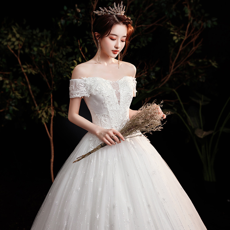 One-Shoulder Simple Wedding Dress 2026 New Style Elegant Trailing Gown Light Forest Style Super Fairy Dreamy Bride Petite Pregnant Woman