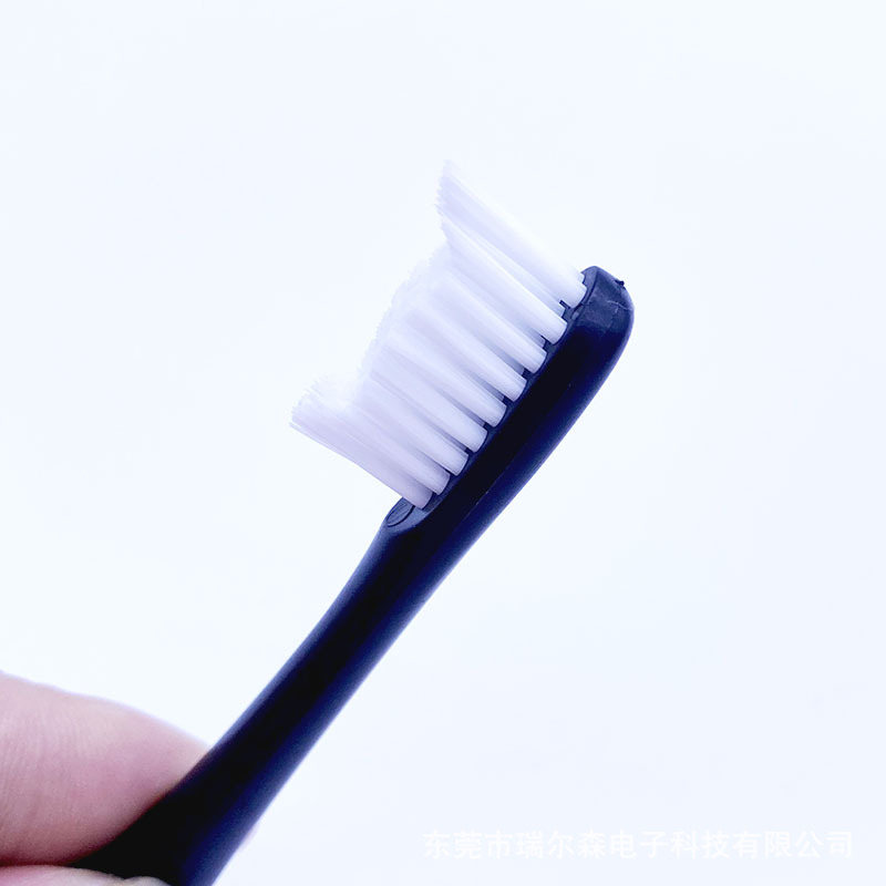 ݸëˢ ͯ綯ˢͷ ëˢֲëӹ ˢë ۸ʵ