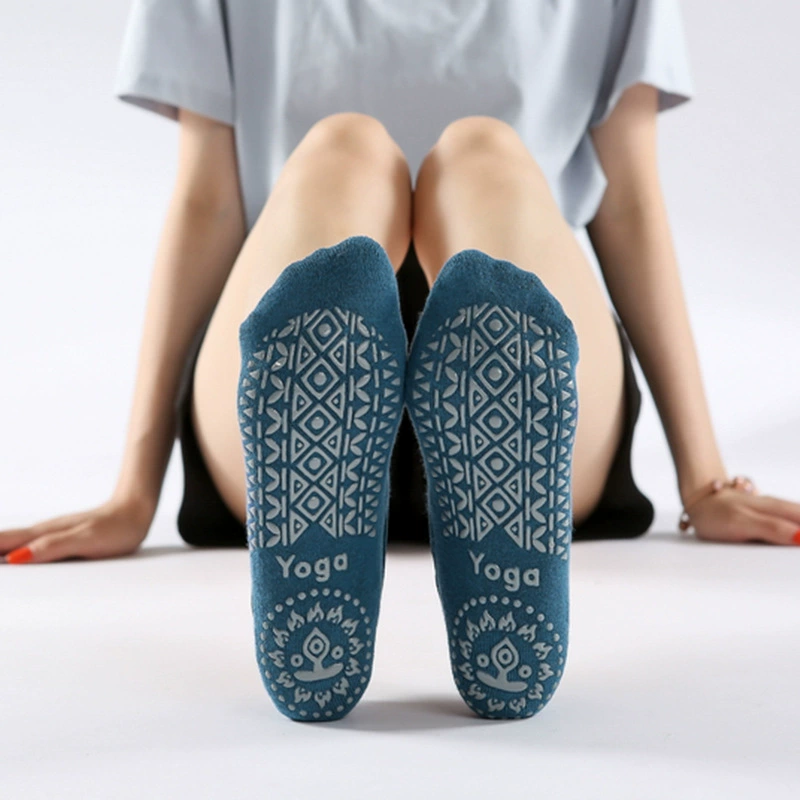 Yoga clothing, winter non-slip towel, backless, wholesale
