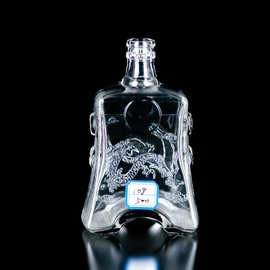 工厂生产500ml透明玻璃瓶 厂家批发二龙戏珠复古一斤装白酒瓶空瓶