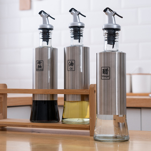 Stainless steel glass oil pot wooden frame spray bottle kitchen supplies cooker push-type modern simple gadget set