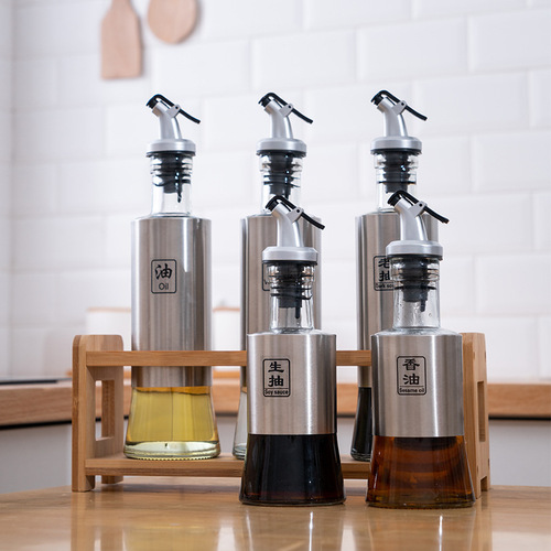 Stainless steel glass oil pot wooden frame spray bottle kitchen supplies cooker push-type modern simple gadget set