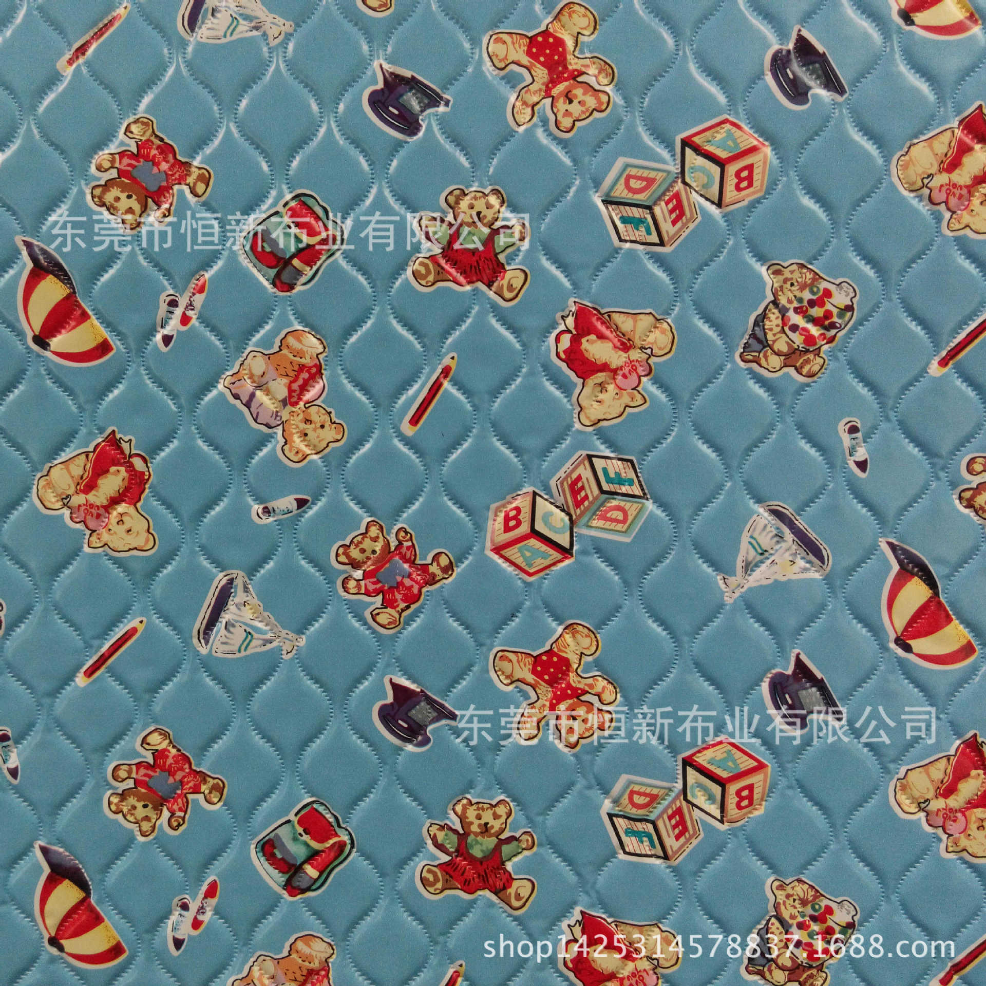 厂价直销高品质超声波压花复合印刷全新料环保pvc胶布压纹绗缝