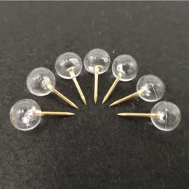 大头针;图钉;回形针