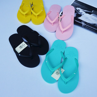 ŮЬ�ļ�С¹�ǹ�ɫ���ɾG�����Sƽ�����mɳ���A�_�����ϛ���Ь