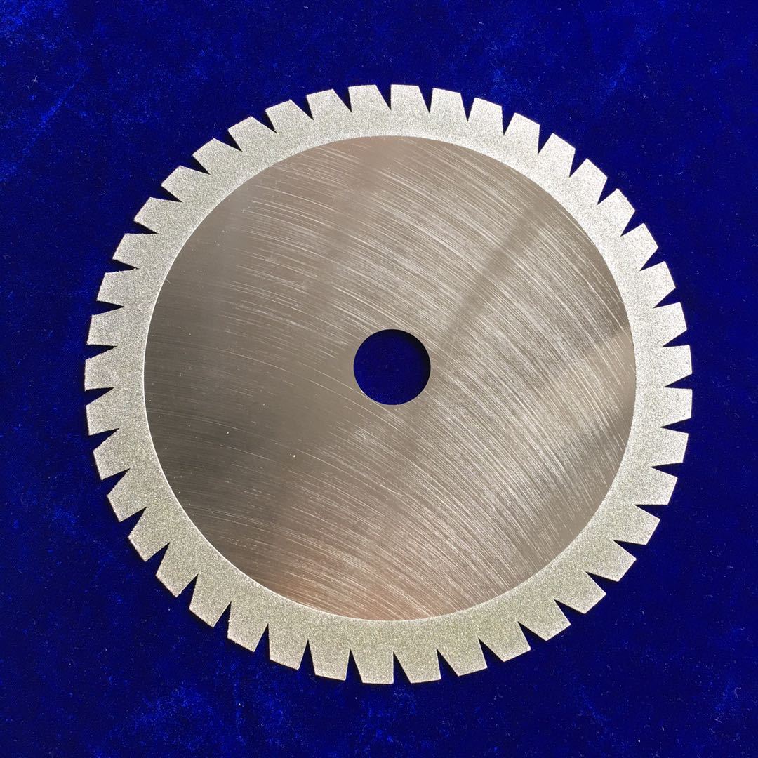 电镀金刚石切割片  电镀42齿锯片  汽车密封条 专 用切割片