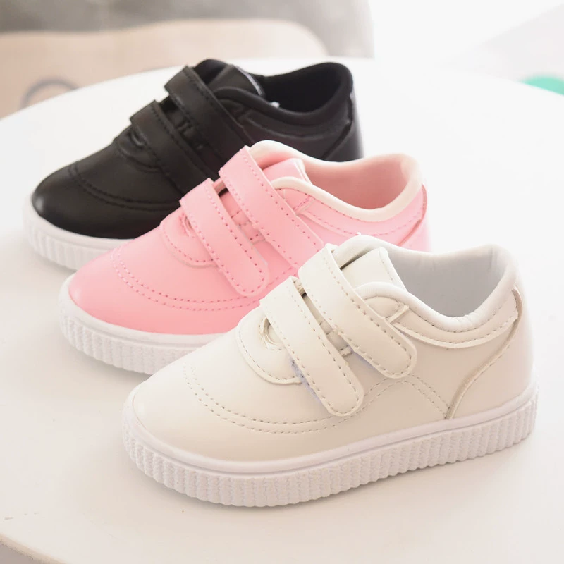 Children's white footwear for early age, sports white shoes, soft sole