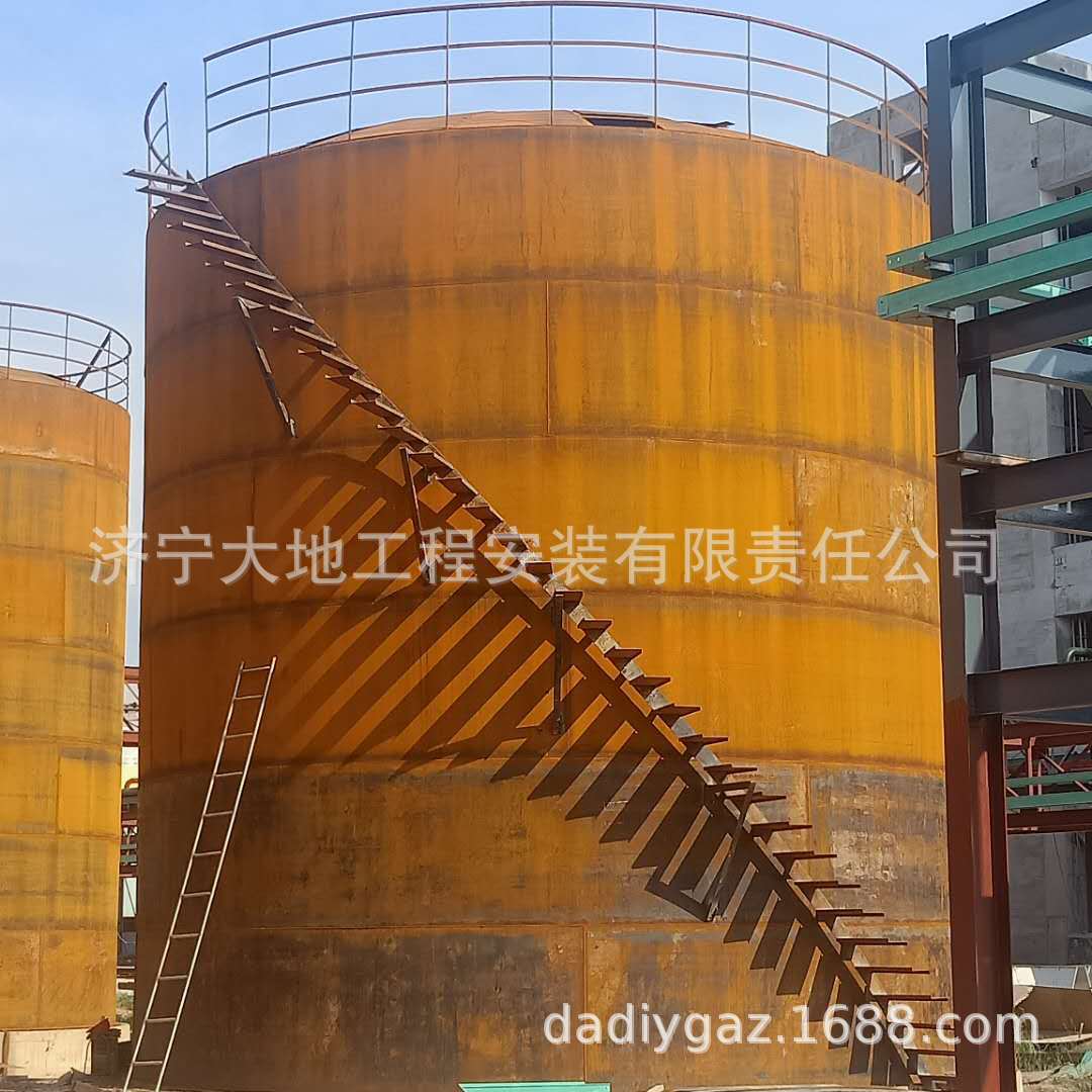 专业制作大型化工罐 油罐 水泥罐 沥青罐 柴油储罐 欢迎来电