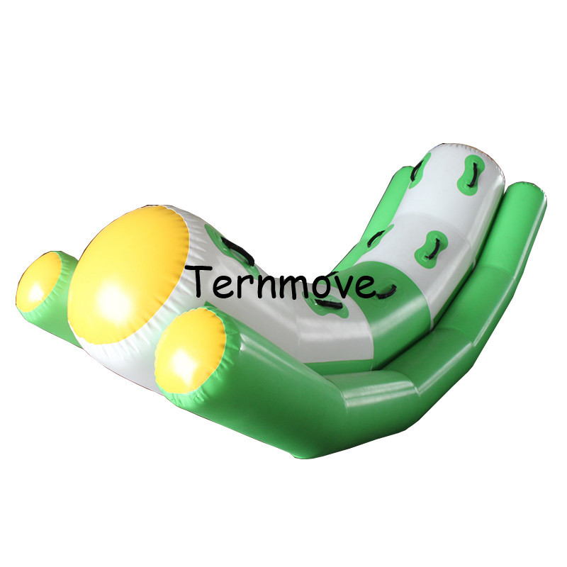 充气水乐园游乐设备泳池漂浮物蹦床水上玩具步行球跷跷板三角滑梯